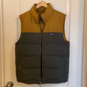 L Patagonia reversible down vest (goldish/ grey)